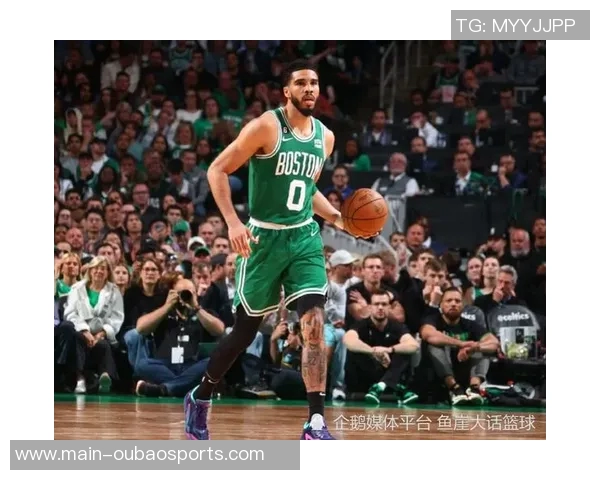 阿德巴约盛赞爱德华兹具备掌控比赛节奏的能力与影响力 阿德巴约盛赞爱德华兹具备掌控比赛节奏的能力与影响力